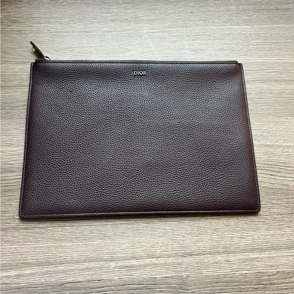 Dior Brown Leather Pouch 2022 - Picture 7 of 11